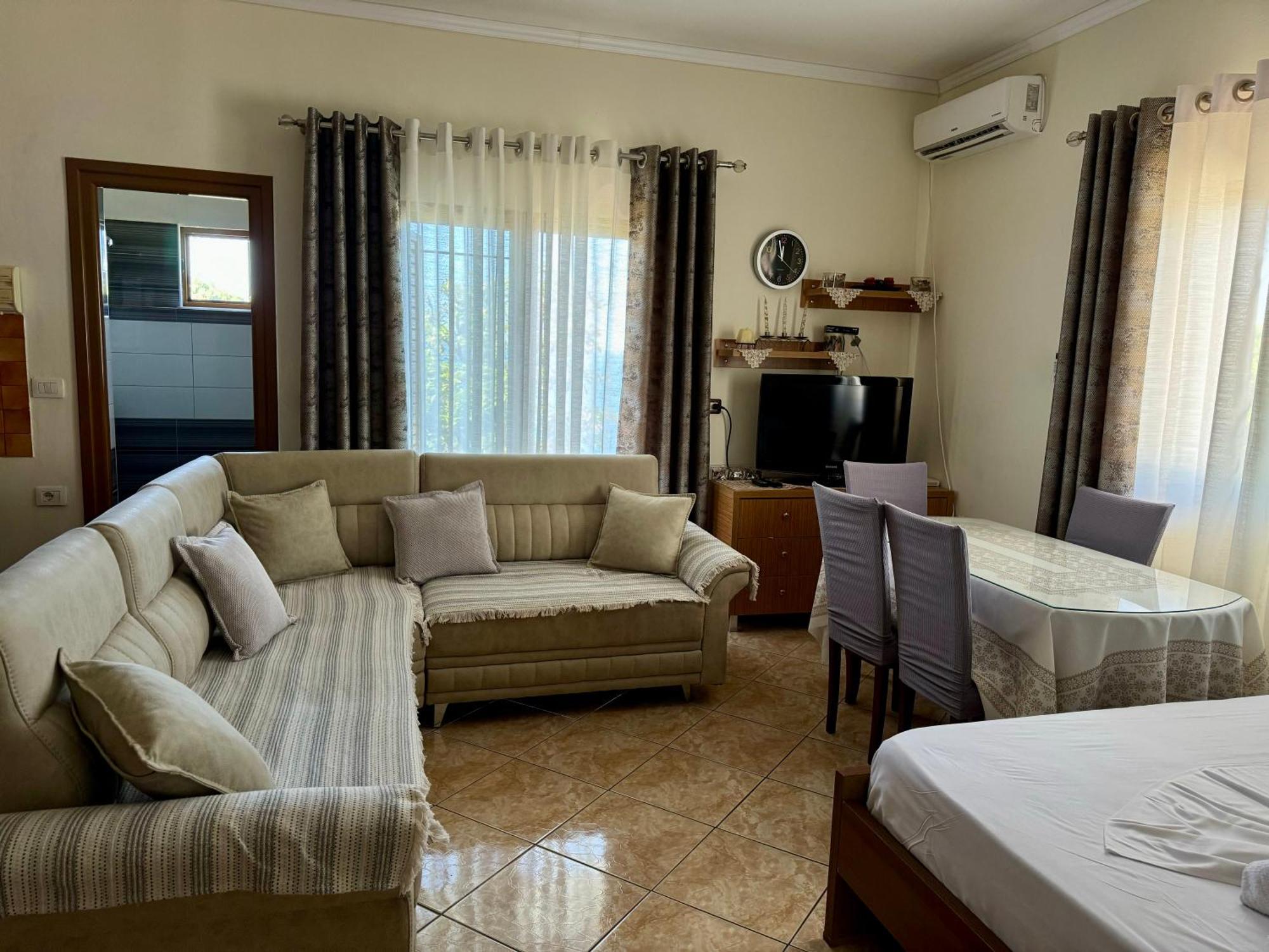 Vila Paza Sarandë Exterior foto